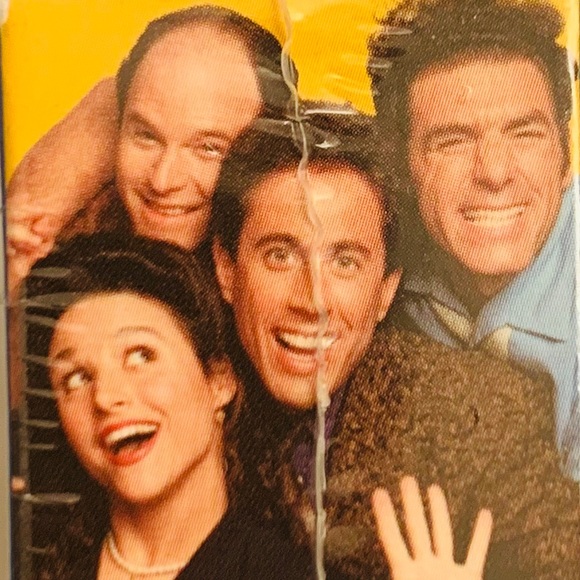 Seinfeld Seasons 1 & 2 with Bonus features - Picture 4 of 5